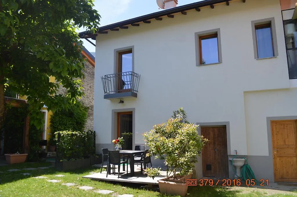 Holiday home Piccola Corte Colico